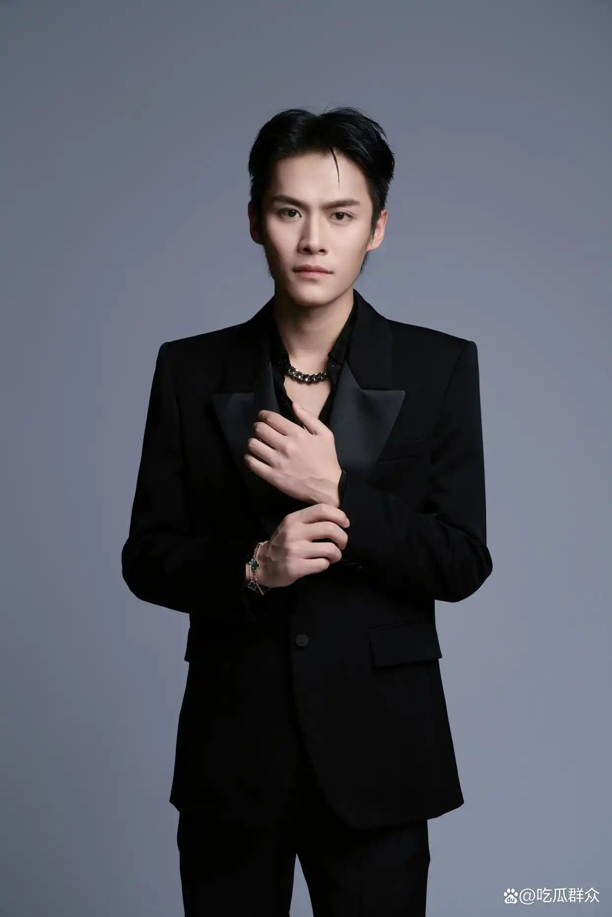 2025抖音网红排名前十揭晓！吸粉秘籍、争议八卦全解析，流量密码竟是这样？