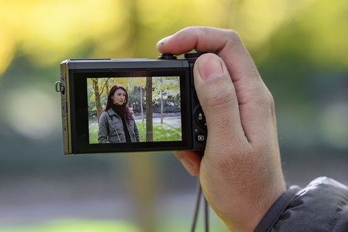 错过直播潮别慌！三大新领域入门指南，普通人照样赚到大钱